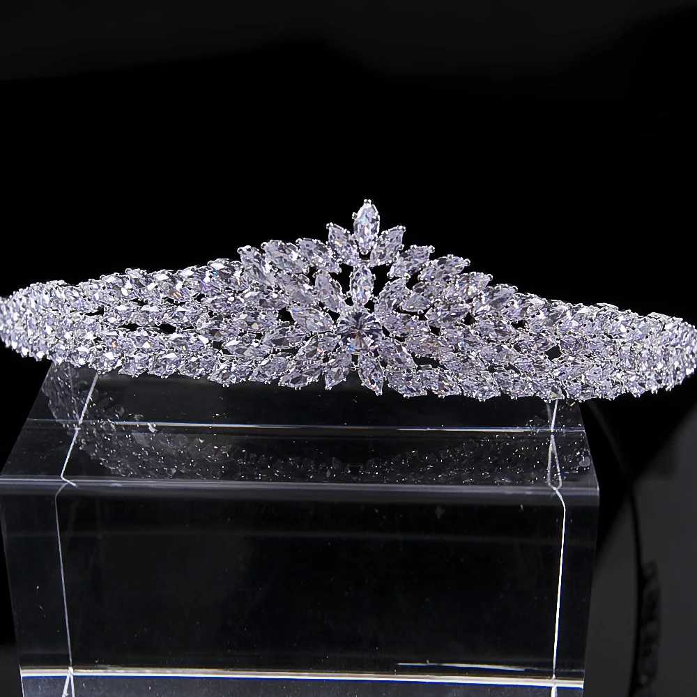 YCDZSWWL Simple Fashion Full Zircon Crowns Wedding Hair Accessories Bride Diadem Shining Headpieces for Birthday, Party