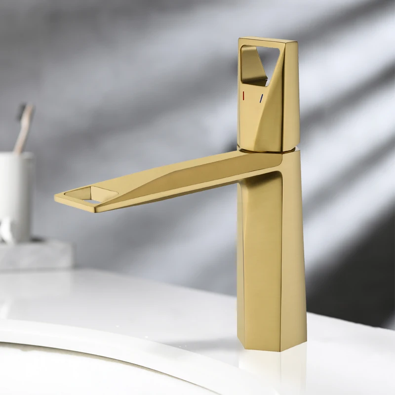 Fashion design 100% brass bathroom sink faucet cold hot mixer basin faucet top qualiity faucet tap