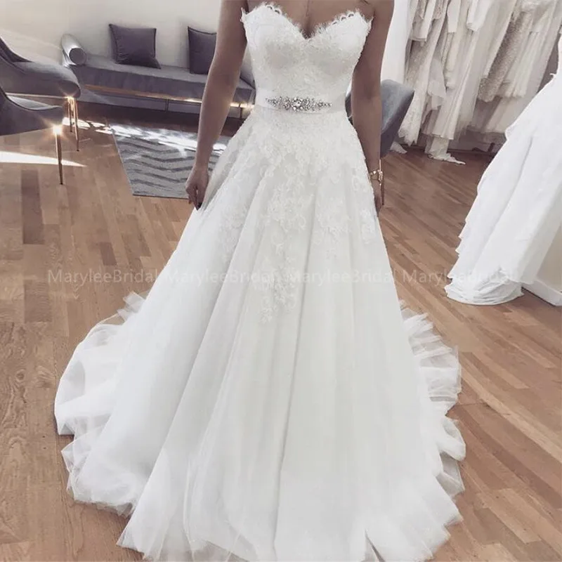 Sweetheart A-Line Women Wedding Dress With Rhinestone Diamonds Belt Elegant Lace Applique Plus Size White Bridal Gowns Vestidos