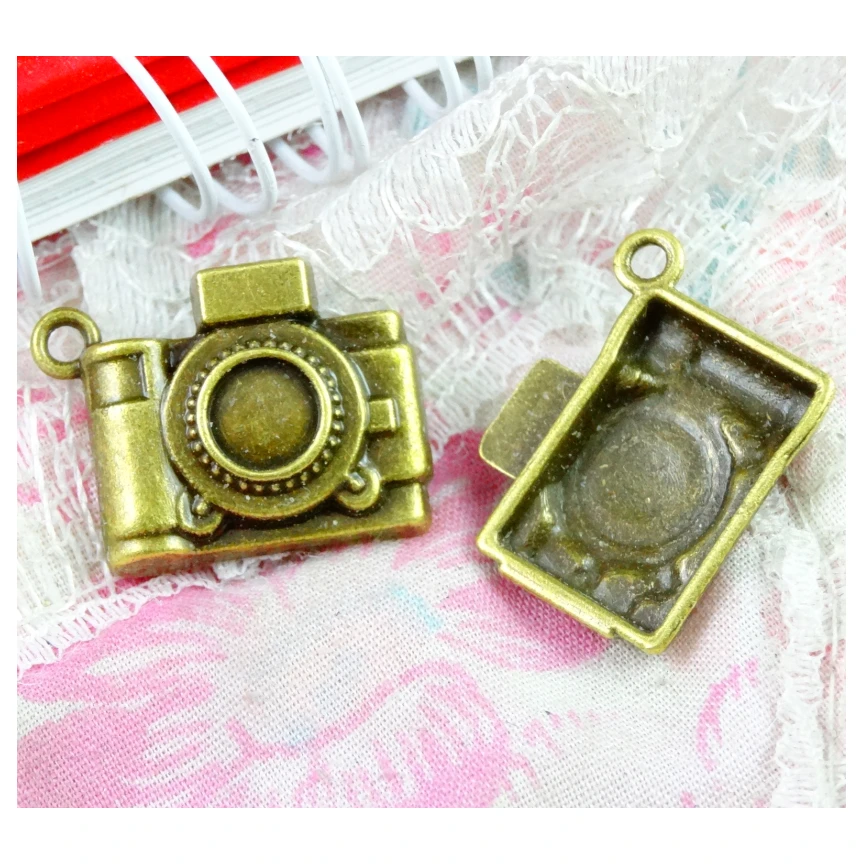 

30pcs 20*17MM Antique Bronze camera charm pendant mobile phone accessories of European and American Vintage Jewelry charms