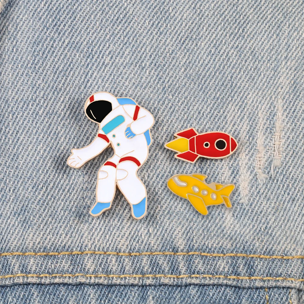 Brooches Badge Lapel pins Astronaut space whales aircraft rocket pin&brooch metal alloy Clothing collar man Jewelry Accessories