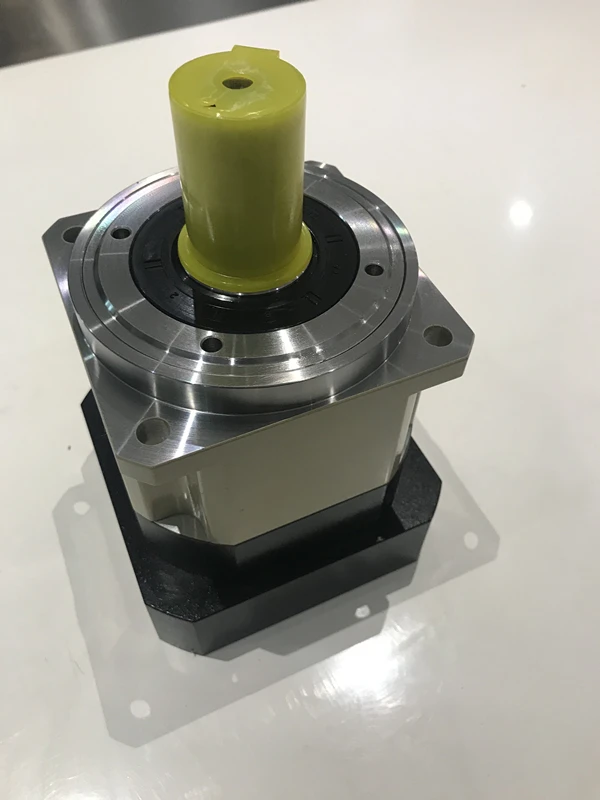 5 arcmin high Precision Helical gear planetary reducer gearbox 3:1 to 10:1 for NEMA34 90ST AC servo motor input shaft 16mm