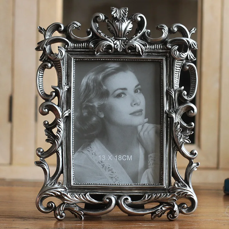 

European Creative Pastoral Photo Frame, Silver Carved Resin Frame, 7"