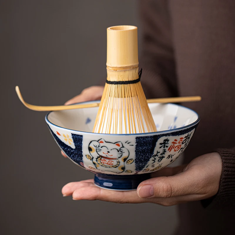 TANGTPIN Japanese Lovely Cat Ceramic Matcha Bowl with Bamboo Whisk and Chasen Holder