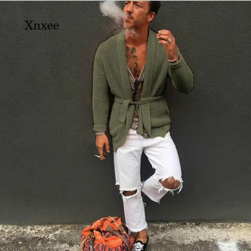 

Autumn and Winter New Men's Fashion Sweater Pure Color Knitted Casual Loose Cardigan