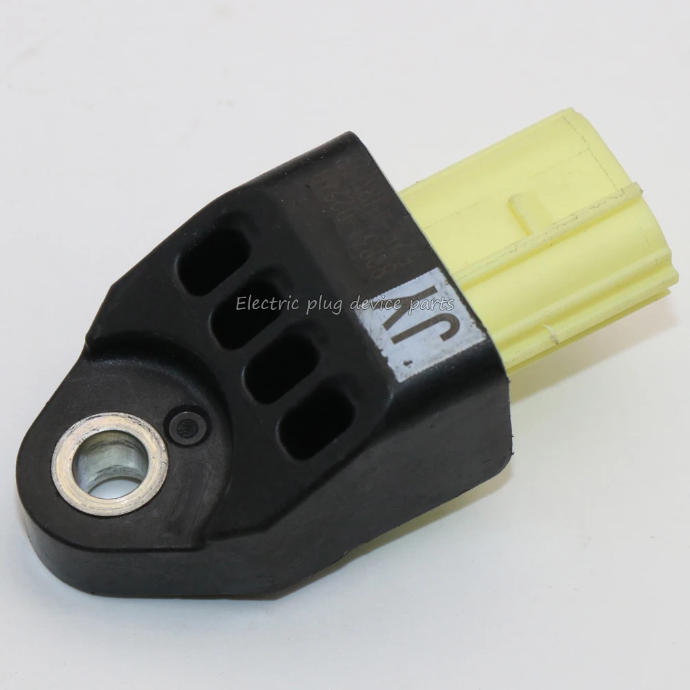 

89831-02240 8983102240 Side Impact Crash Sensor for Toyota Levin NRE181L-CEXNZC