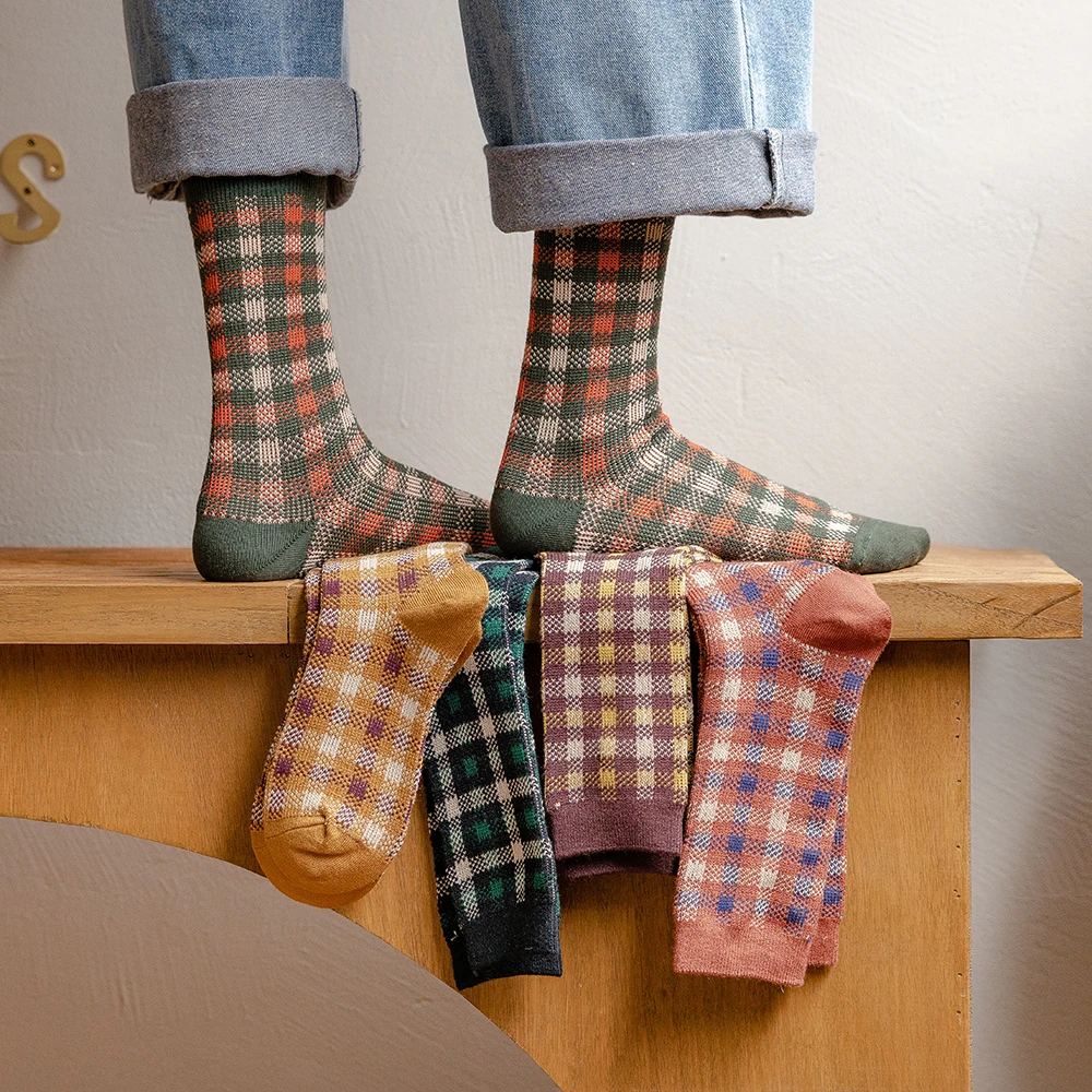 1 pair Women Socks Spring Autumn Retro Style Cotton Socks Women Men Couple Socks Plaid Pattern Green Orange Colorful Socks