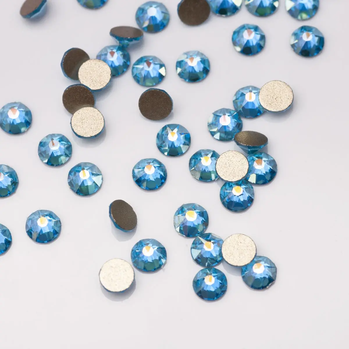 YANRUO 2088 Cold New Element AB Strasssteine, nicht heißklebend, flache Rückseite, SW Gems, zum Aufkleben auf Nägel, Kristalle für Bastelarbeiten – Detail 2