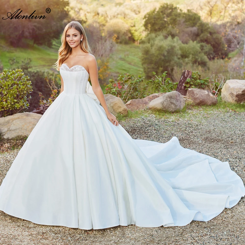 Alonlivn Elegant Beading Sweetheart Off The Shoulder Ball Gown Wedding Dress Chapel Train With Bow Princess Bridal Skirt