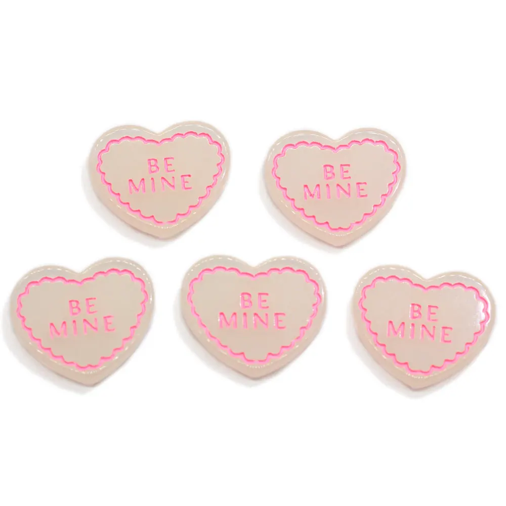 50pcs White Resin Heart BE MINE Decoration Crafts Flatback Cabochon Scrapbooking For Hair Clips Embellishments Beads Diy