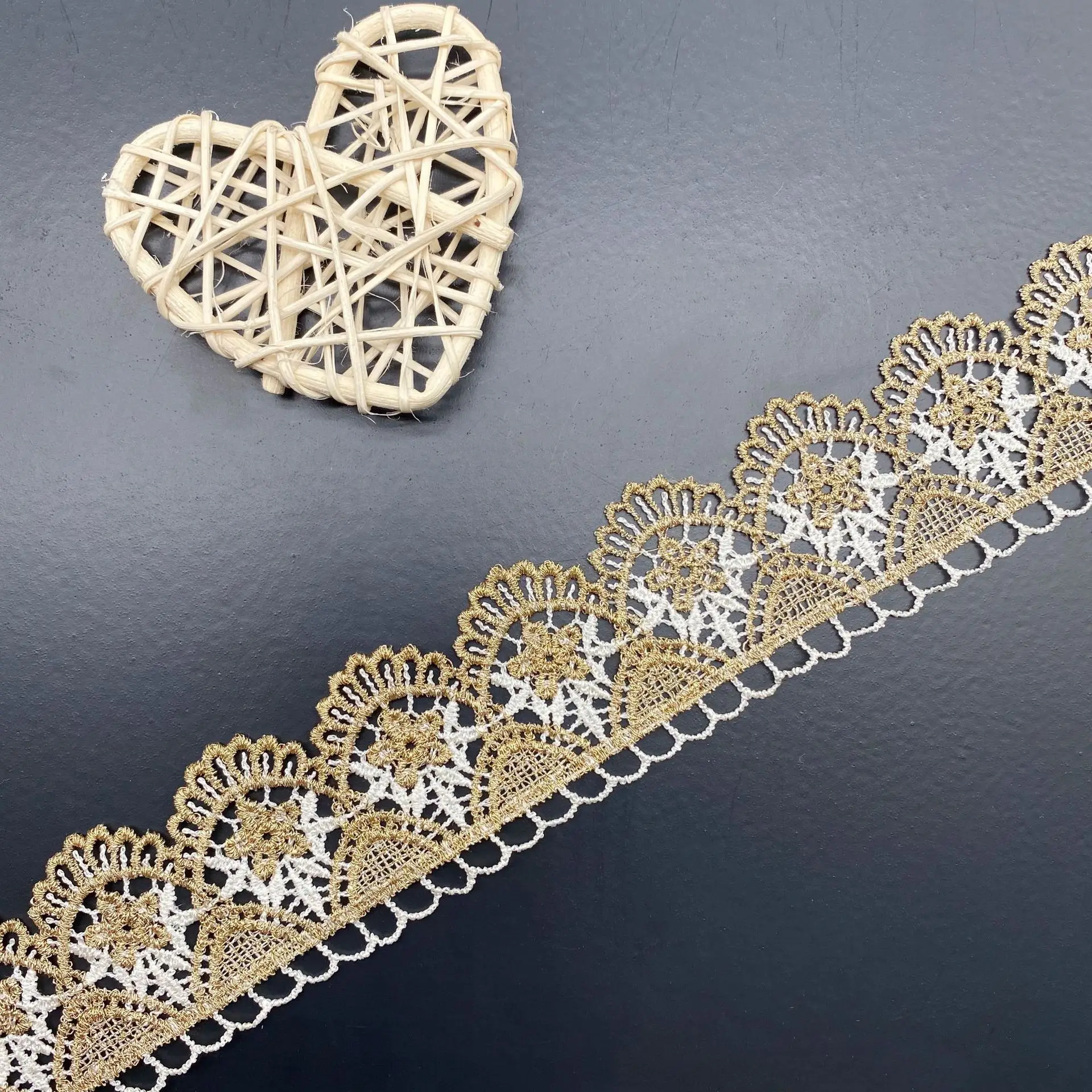 Ruban de dentelle de tissu de broderie Adelale pour dames, 2 couleurs, tissu de fleur, bricolage, vêtements de mariage, berceau, textile à la