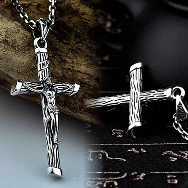 Fashionable Income Jesus Cross Necklace Exquisite Men\'s Vintage Cross Pendant Pendant God\'s Lucky Girl Gift Christmas Gift