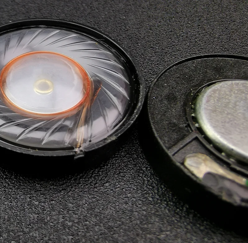 30 مللي متر وحدة اللغة الثقيلة باس 32 أوم 2 قطعة