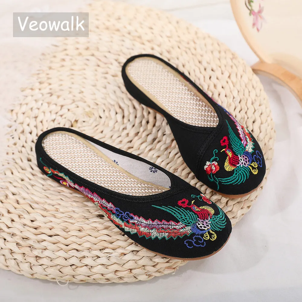 Veowalk Phoenix Embroidered Women Cotton Close Toe Flat Slippers Comfortable Summer Slides Handmade Retro Ladies Summer Shoes