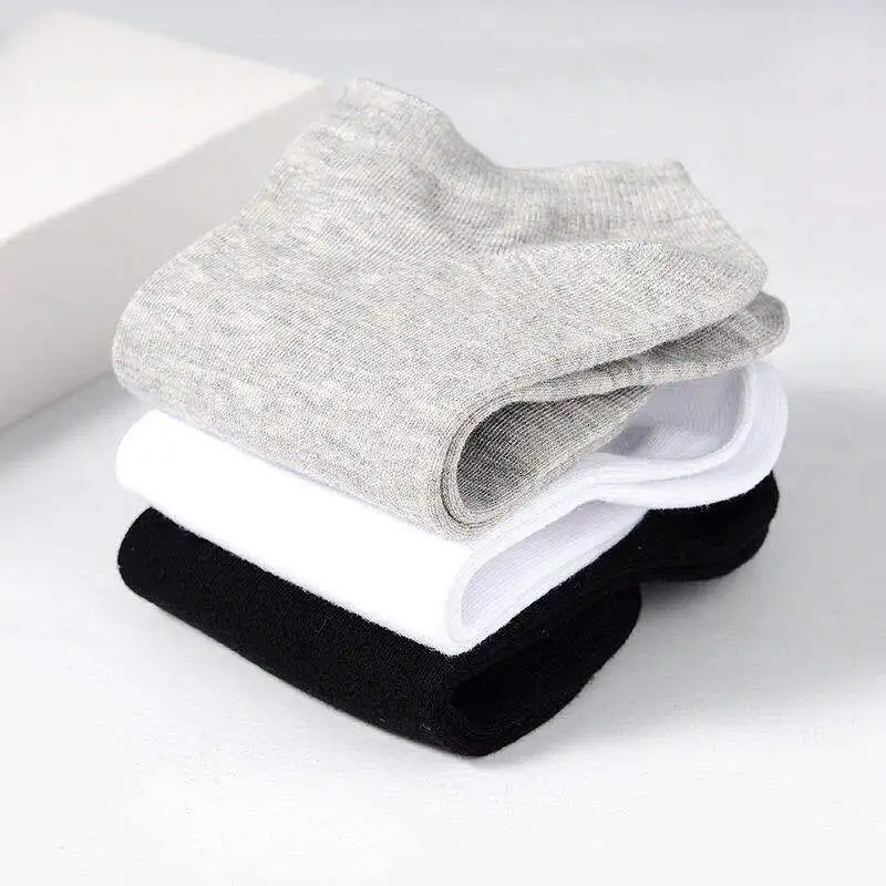 5 Pairs Women Socks Breathable Sports socks Solid Color Boat socks Comfortable Cotton Ankle Socks White Black