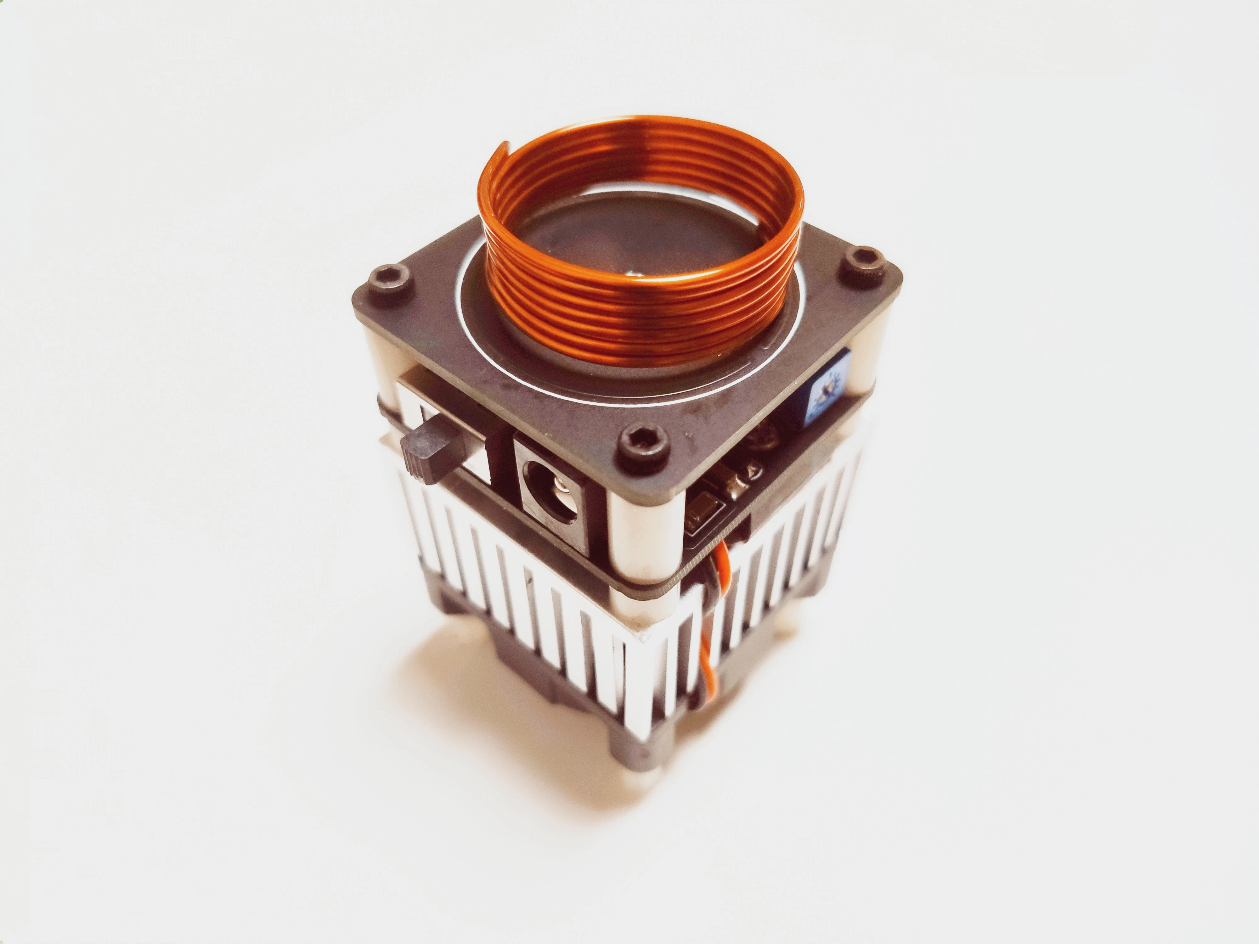 Tesla Coil Hfsstc Электронная свеча высокочастотный плазменный пламя для обучения демонстрации ручной работы