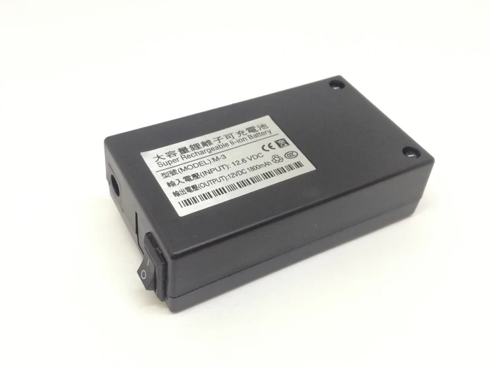 Batteria al litio polimerica ricaricabile portatile 12V 1800mah M-3 per batterie per baby monitor con telecamera wireless CCTV con spina europea