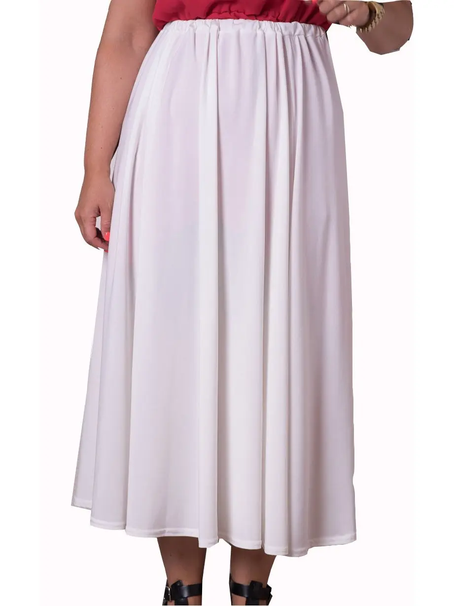 Long skirt, raw color, ruched skirt. A skirt in raw knit color with elastic rubber at the waist.