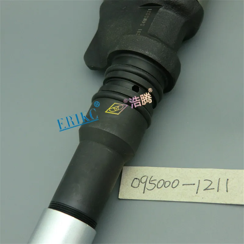 6156-11-3300 6156113300 Common rail injector for Denso Isuzu D-Max 3.0L KOMATSU Engine 6156-11-330 Komatsu FC450-7 SA60125E