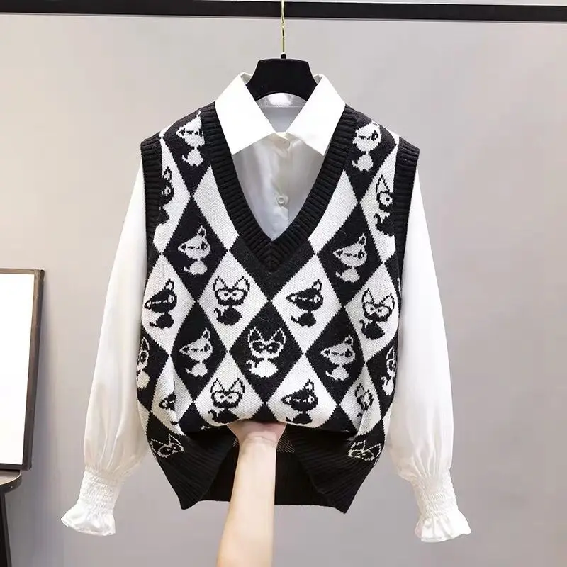 Women's spring and autumn 2023 fashion new knitted vest sleeveless v-neck sweater Korean style foreign style top