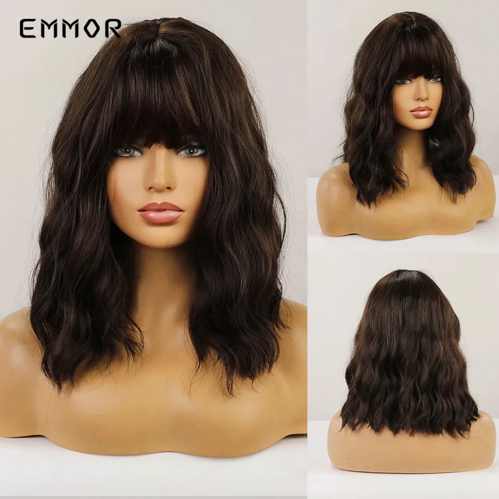 Emmor Wig Hitam Pendek Sintetis untuk Wanita Wig Berombak Alami dengan Poni Wig Rambut Pesta Cosplay Harian Serat Tahan Panas