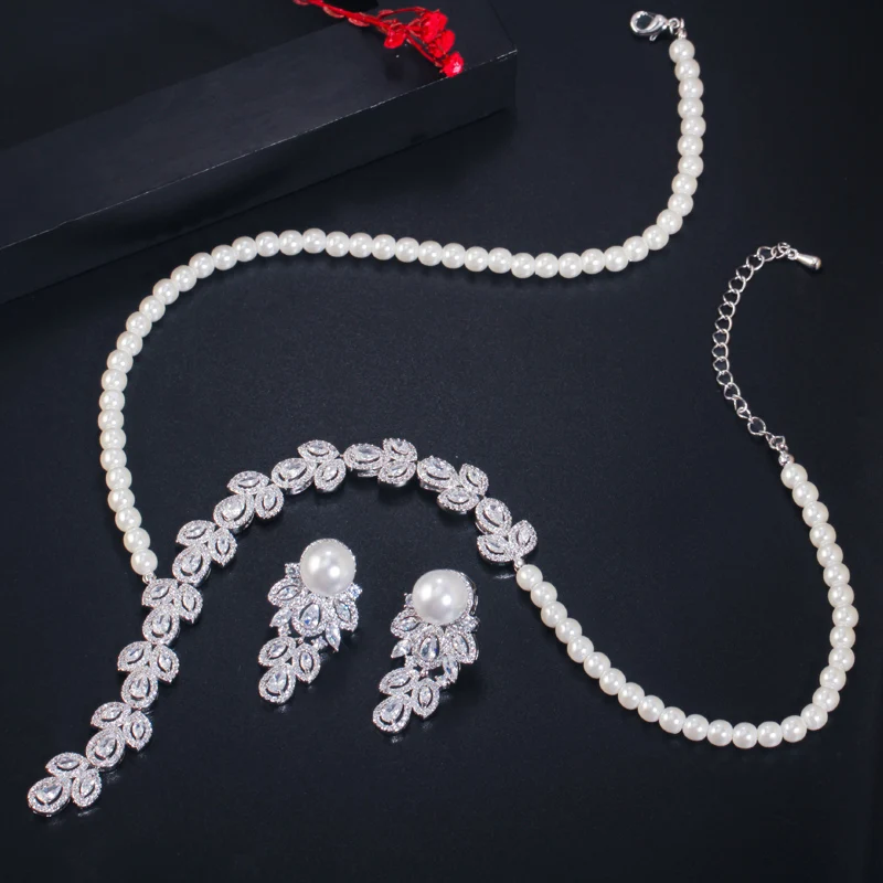 CWWZircons Dangle Drop Cubic Zirconia Simulated Pearl Necklace Earrings Women Party Wedding Costume Jewelry Set for Brides T452