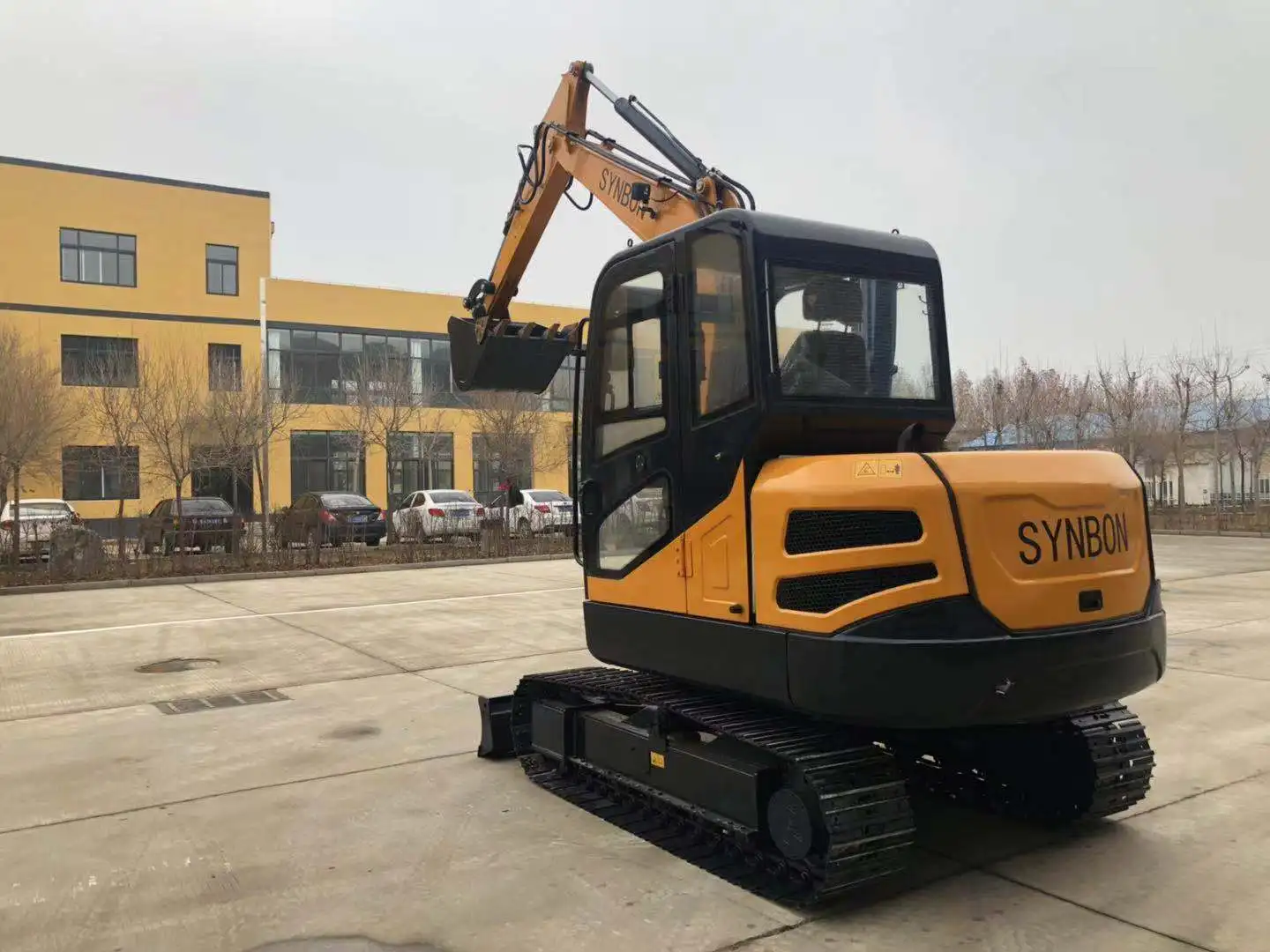 SYNBON Machine Crawler Excavator Hydraulic System Digger For Farm Building