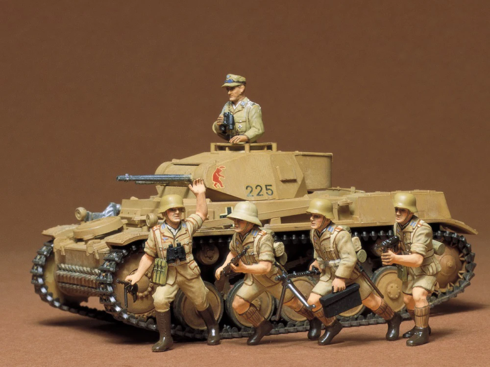 Tamiya 35009 1/35 Scale WWII German Panzer Kampfwagen II Ausf. F/G Light Tank Display Toy Plastic Assembly Building Model Kit