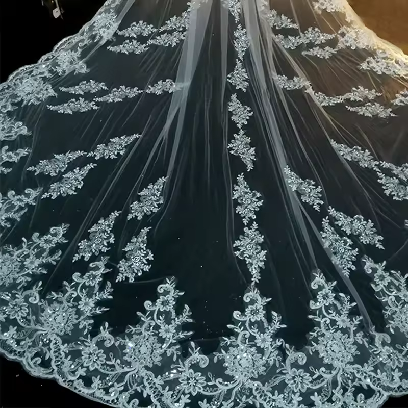 Luxury Long Bridal Veil White Ivory Wedding Veils With Comb Lace Edge Applique Elegant Cathedral Length Wedding Accessories - Image 2
