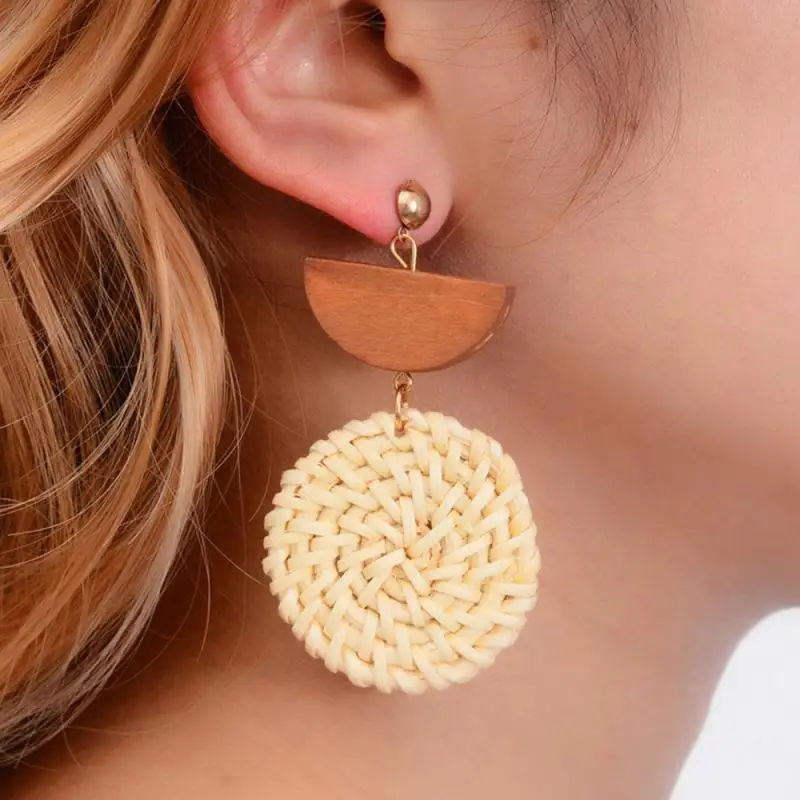 Hot Sale Wooden Handmade Rattan Earrings With Vintage Retr Round Wooden Bamboo Rattan Straw Earrings For Women