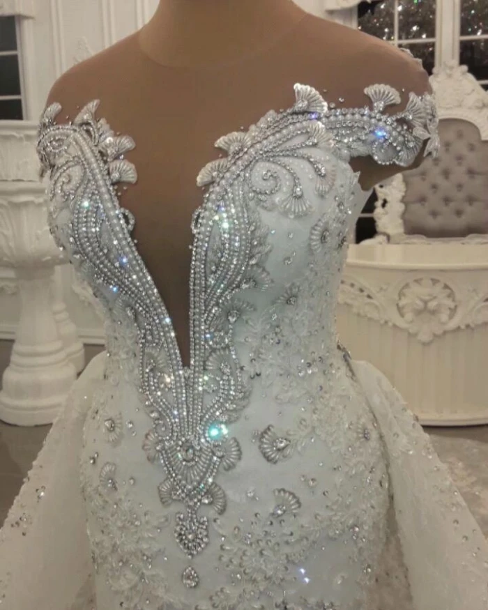 2023 New Mermaid Wedding Dress with Detachable Skirt Sequins Crystals Beads Appliques Sheer Neck Backless Long Bridal Gowns