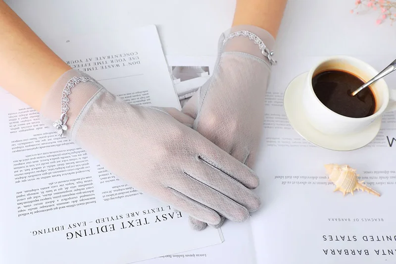 Sexy Summer Women UV Sunscreen Short Sun Screen Pearl Flowers Gloves Thin Ice Silk Lace Touch Screen Viscose Driving Gloves J53