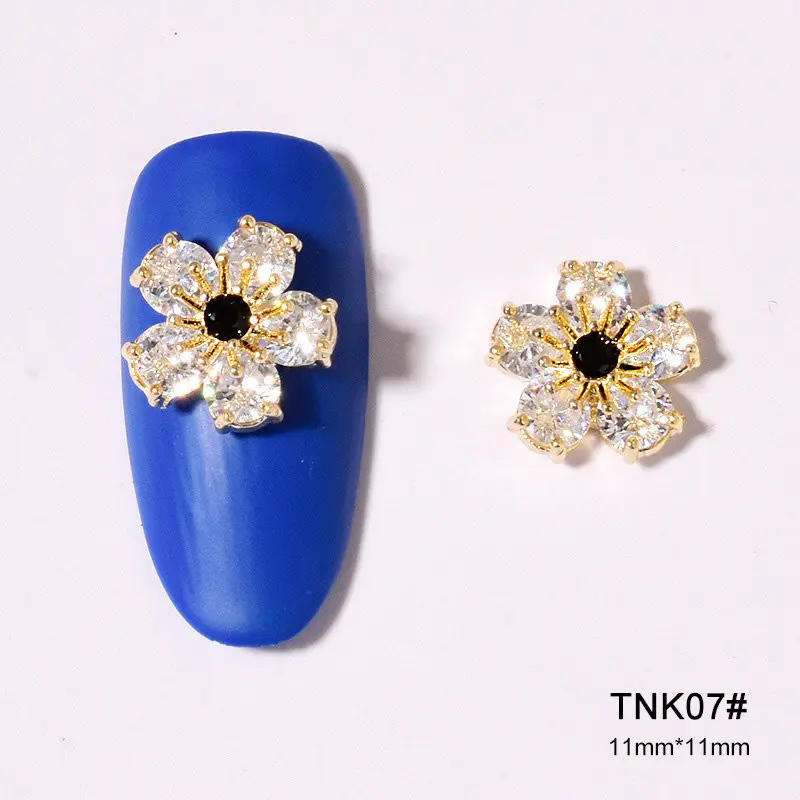 10pcs TNK07 Luxury Gold Flower Alloy Zircon Nail Art Crystals Rhinestone  Jewelry Nails Accessories Supplies Decorations Charms