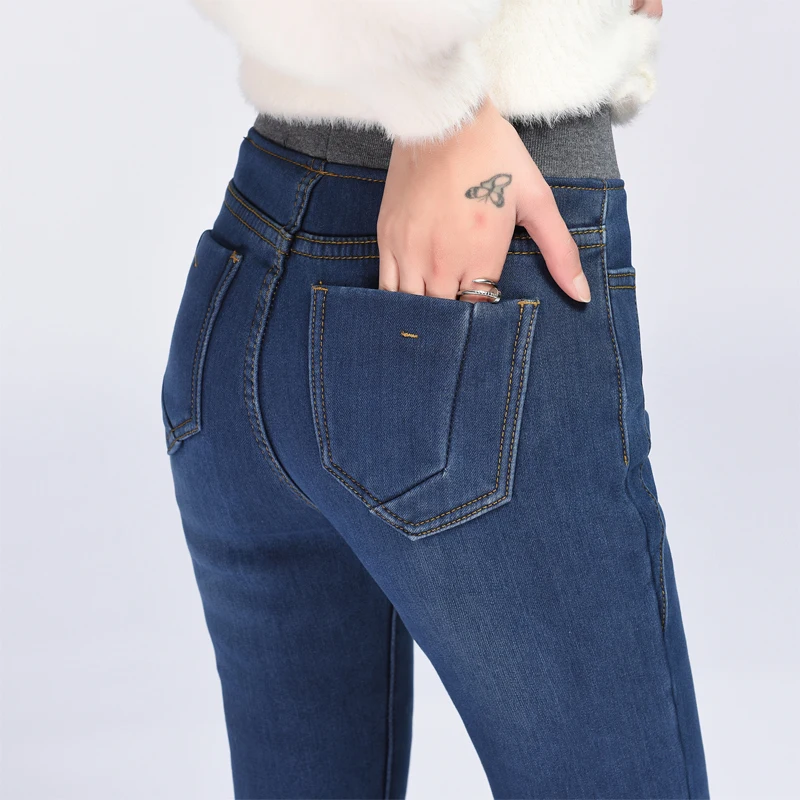 2022 Winter Jeans For Women Stretch Warm Velvet Denim Pencil Pants Thicken High Waist Female Straight Trousers Oversized P8035