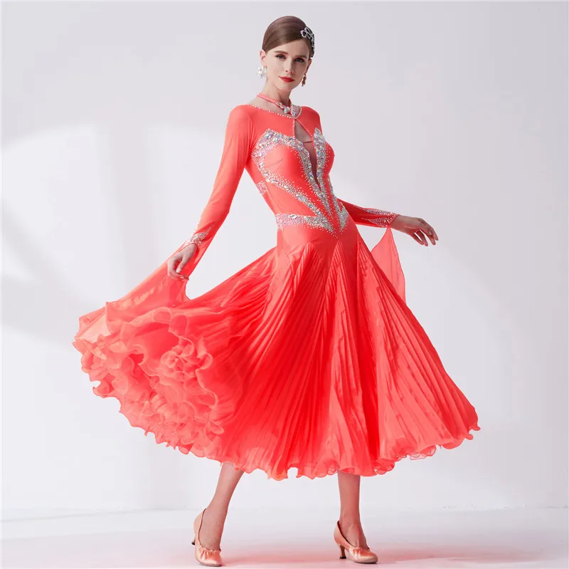 B-19426 High-end Yundance new national standard modern dance costume competition pleated pearl silk ballroom dance dress female