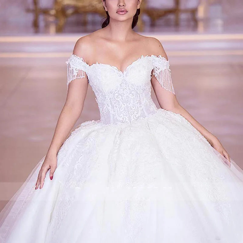 Luksusowe zroszony koronkowe suknie ślubne Gorgeous Off Shoulder Tulle suknie ślubne dla panny młodej Sweetheart Princess suknia ślubna 2022