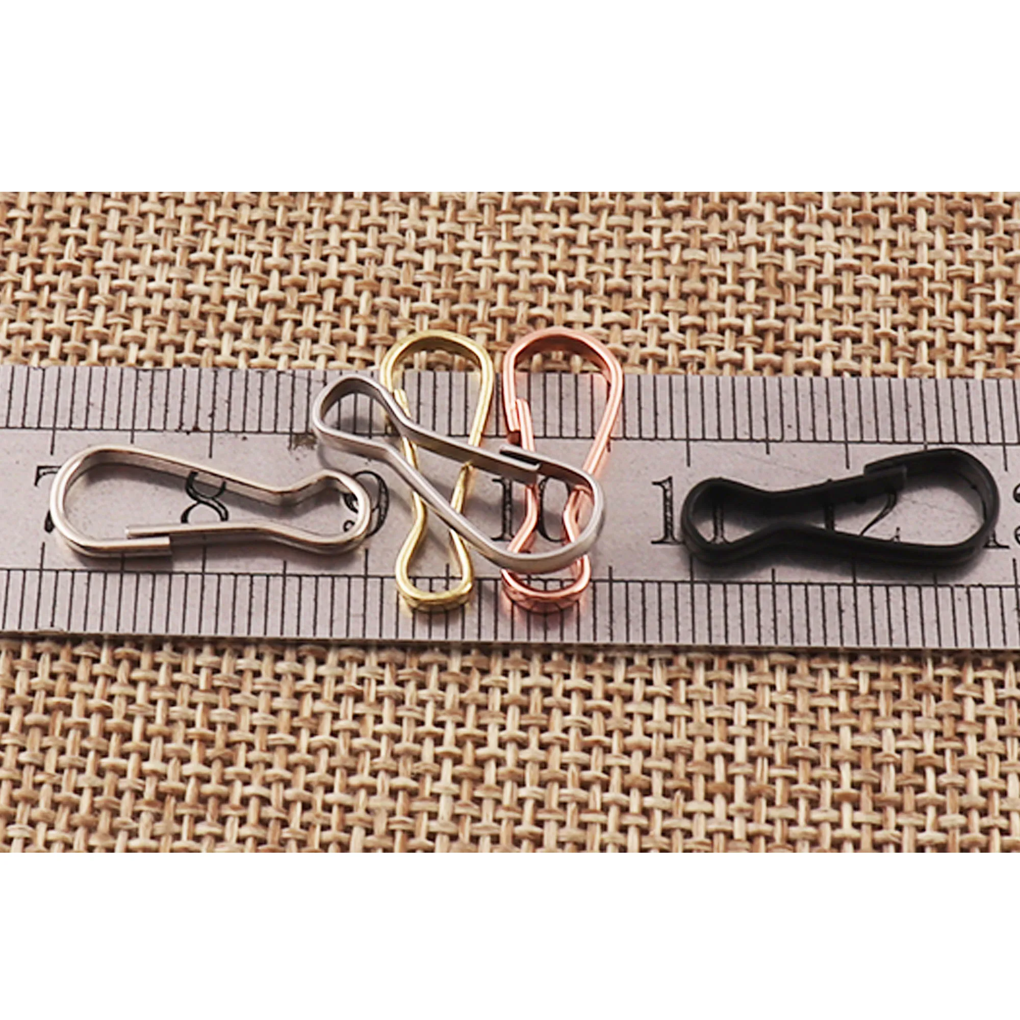 100 pcs rose gold Lanyard Hooks,20mm snap clasps,Snap Clips Gold Clasp for Face Mask Lanyard ID Card Key Chain Zipper Pulls