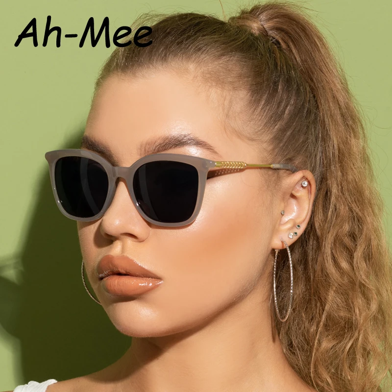 

Classic Square Sunglasses Women Men Vintage Brand Sun Glasses Alloy Frame Retro Trend Fashion Style Shades Oculos de sol