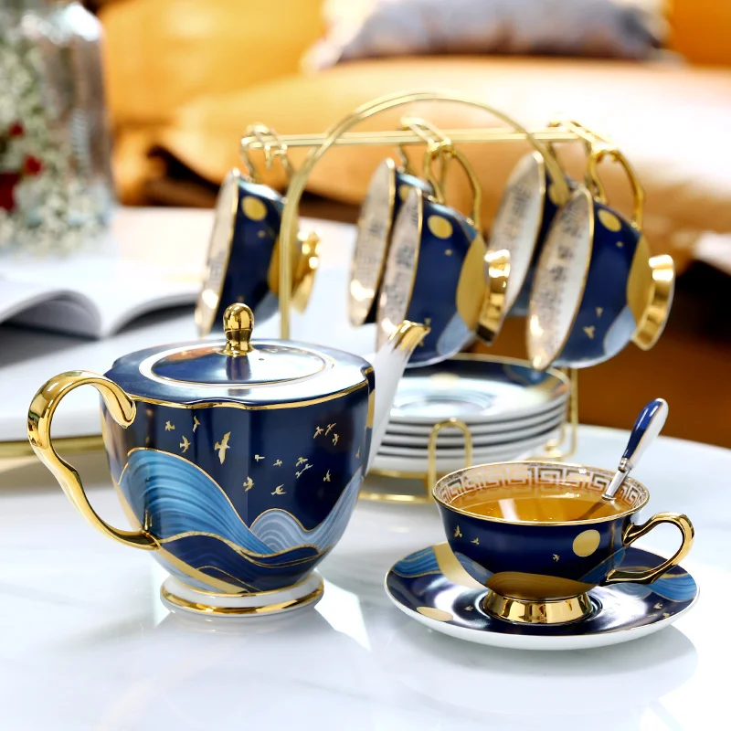 

Light luxury coffee cup European small luxury bone porcelain cup dish set home high-end English afternoon tea creative gift