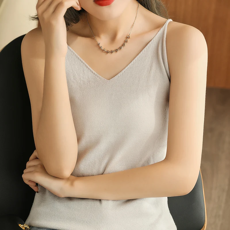 New Women Sexy 100% Worsted Wool Vest Crop Fashion Tops V-Neck Camisole Summer Tank Shirt Ladies Slid Knit Camisole Bottoming