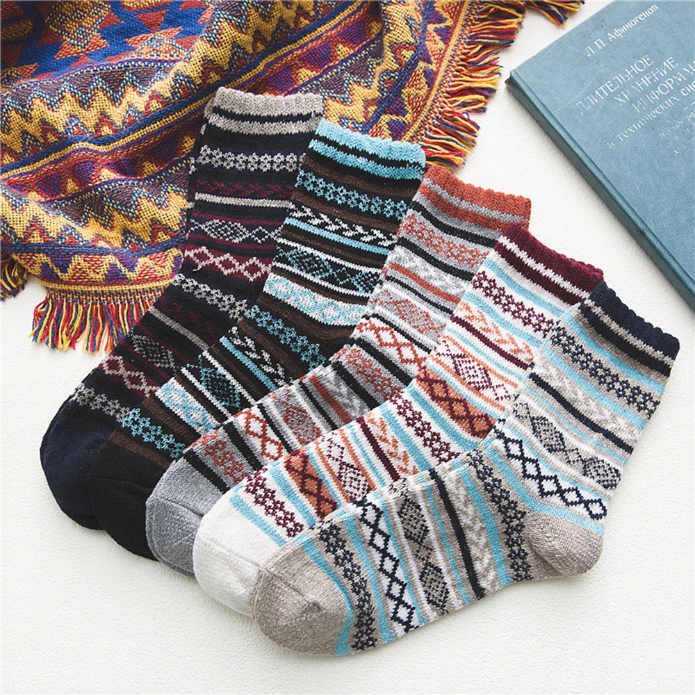 

5 Pairs Retro Womens Mens Winter Thermal Socks Warm Soft Wool Thick Nordic Sock Retro Comfortable Male Socken Hot Sale Dropship