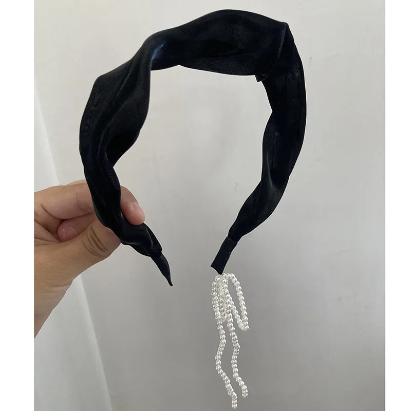 2021 Fashion Black Hair Band Pearl Moon Bow Sponge Leather Solid Color Headbands Hair Accessories For Women Girls Headwear