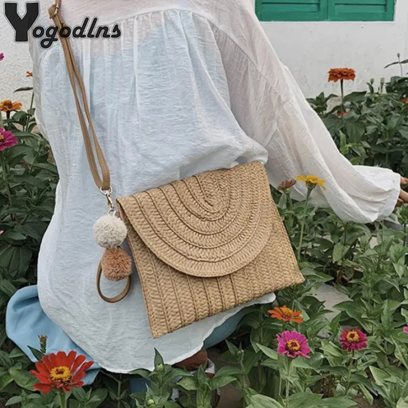 Summer Beach Straw Clutch Bag Cute Ball pendant Crossbody Bag for Women Travel Shoulder Bags Purse Ladies Casual Bags Wicker Bag