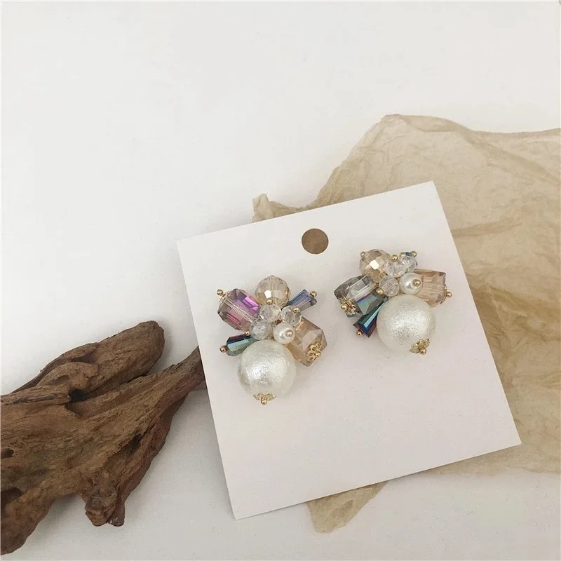 

Korea Luxury Fashion Geometric Square Crystal Stud Earrings Women's Elegant Pearl Ball Boucle D'oreille Girls Jewelry Gift
