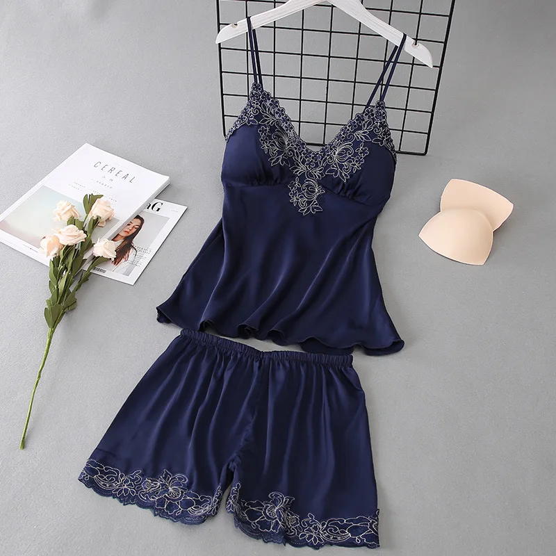 Satin Soft Women Pajamas Suit Intimate Lingerie Embroidery Sexy V Lead Homewear Spaghetti Strap Shorts Set Sleepwear Nightwear