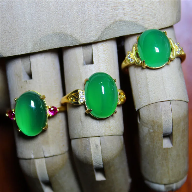 Wholesale Personality Fashion Jewelry Green Chalcedony Special Silver Plated Ring For Women Feature Concise Namour Charm Gift