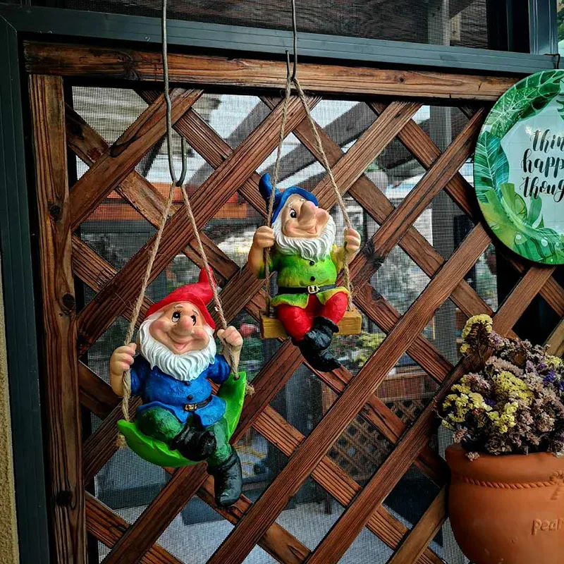 

American Swing Santa Claus Resin Ornaments Outdoor Garden Lawn Figurines Crafts Courtyard Villa Landscape Sculpture Decoration