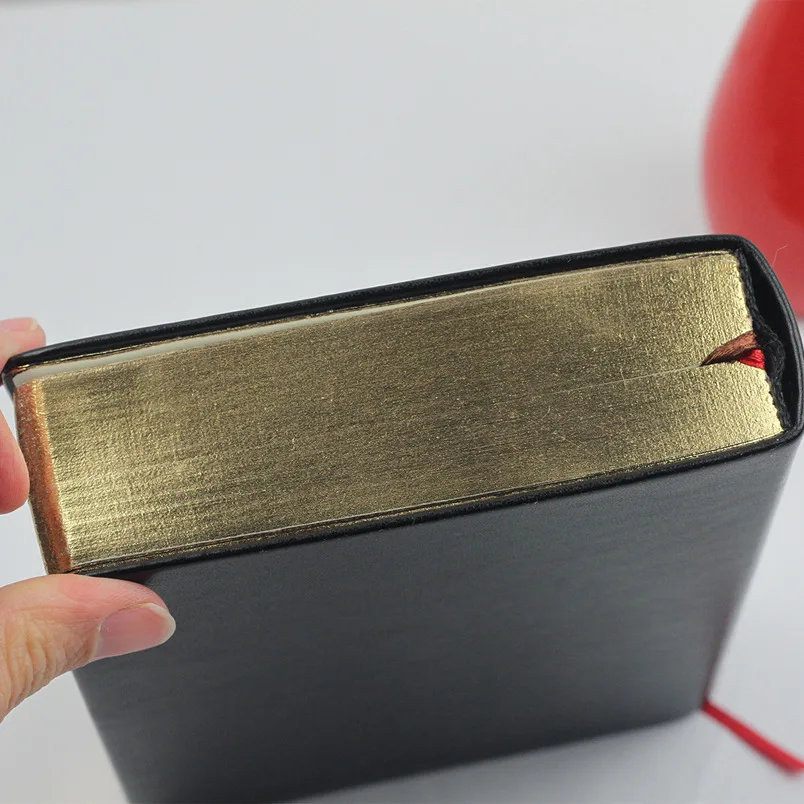 240sheets Bible Leather Notebook Vintage Gilt-edged Notepad  Small  Sketchbook Papelaria Mini Note Book