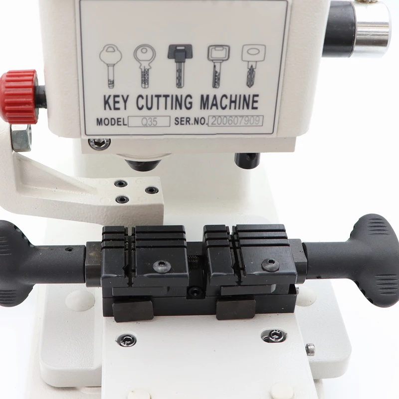 220V Key Machine Q35 Multi-Function Key Duplicating Machine Vertical Punching And Keying Machine 170W Milling Machine