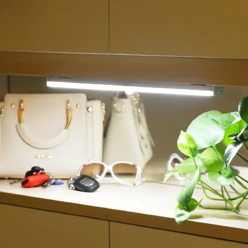 Hot Sale Smart Motion Sensor USB Charging LED Night Light Human Body Induction For Home Bed Kitchen Cabinet Wardrobe Wall Lamp